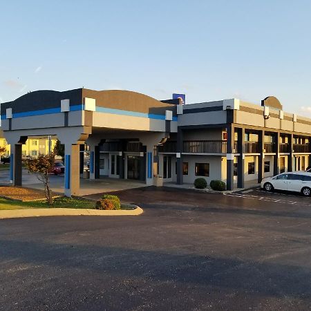 Gateway Inn Кларксвилл Экстерьер фото